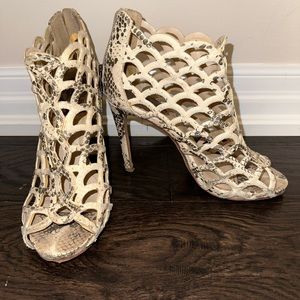 Vince Camuto heels